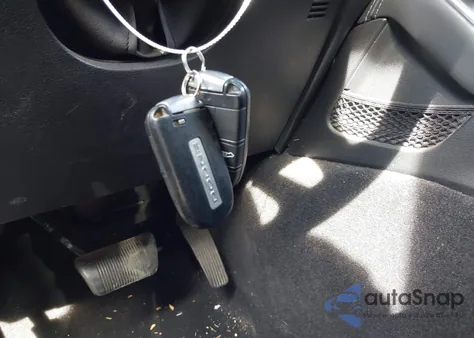 2019 Dodge Challenger Sxt z USA, uszkodzony, nr VIN 2C3CDZAG2KH612656